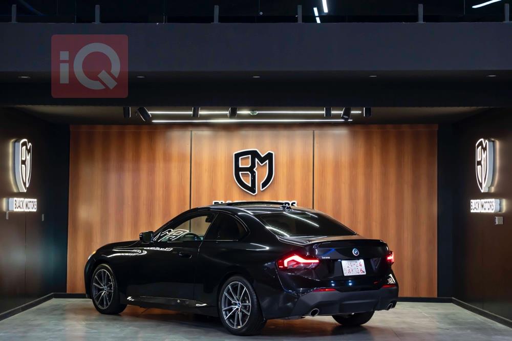 بي ام دبليو الفئة 2